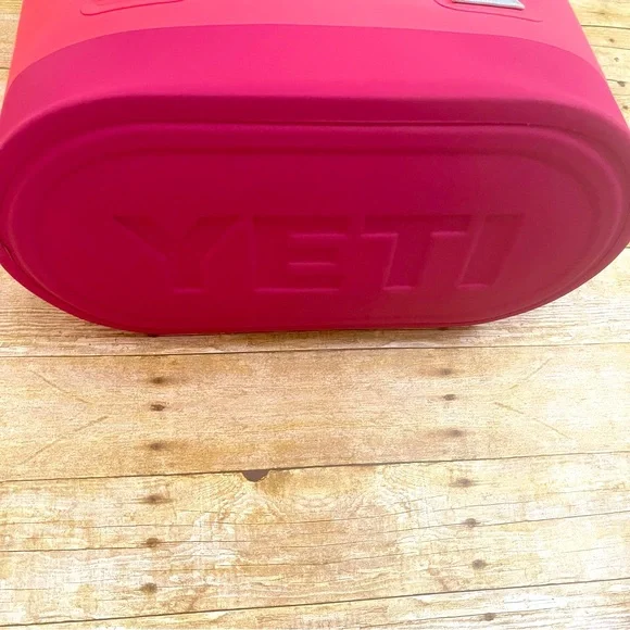 Yeti Bimini Pink and Gray Camino 35 Tote Bag - Picture 5 of 12